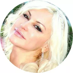 Yeliana - Musical artist