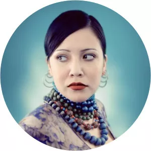 Yellow Thunder Woman - Film organizer