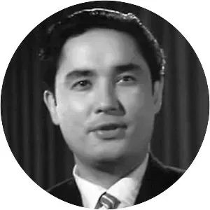 Yermek Serkebaev Singer