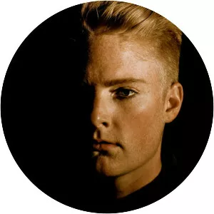 Yes Alexander - Musician