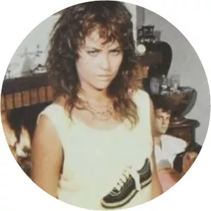 Yeşim Sayınsoy - Kenan Kalav's wife