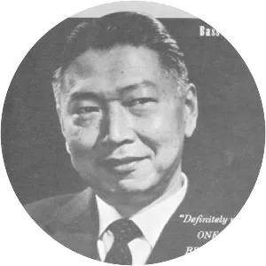 Yi-Kwei Sze