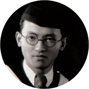 Yiliang Zhou