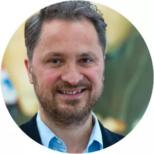 Yilmaz Dziewior - Exhibition curator