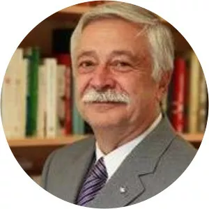 Yılmaz Esmer