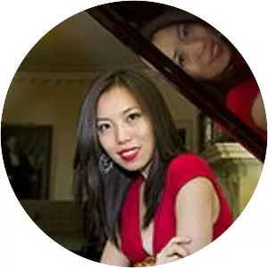 Yin Zheng - Chinese pianist