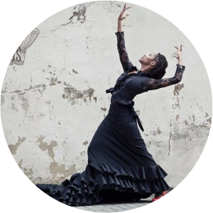 Yinka Esi Graves - Dancer