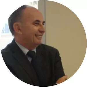 Ylljet Aliçka - Albanian writer