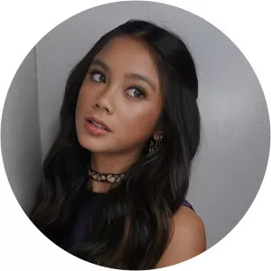 Ylona Garcia