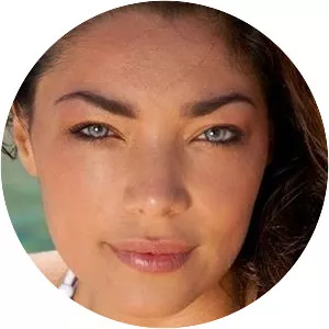 Ynda Rouya - Actress