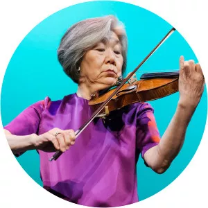 Yoko Takebe - Violinist