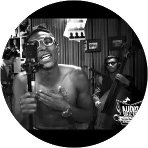 Yoky Barrios - Musical artist