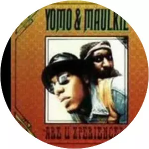 Yomo & Maulkie
