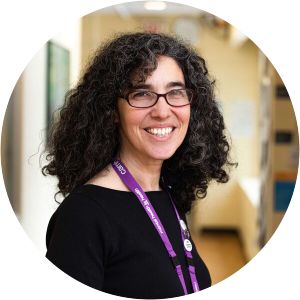 Yona Lunsky photograph