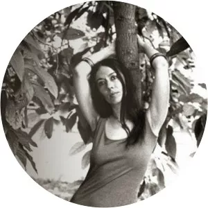 Yona Wallach - Israeli poet