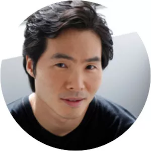 Yonghoon Lee