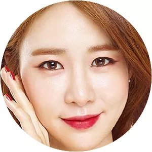 Yoo In-na - South Korean actress