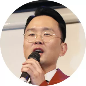 ahn il-kwon yoon hyeong-bin - Singer