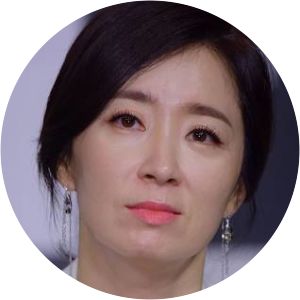Yoon Yoo-sun - South Korean actress