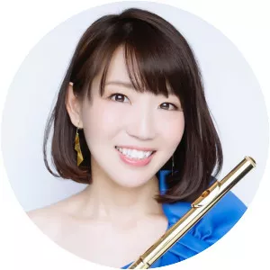 Yoshie Ueno - Japanese flutist