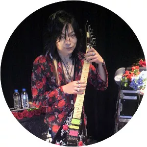 Yoshikazu Yahiro Musician