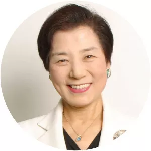 Yoshiko Shinohara
