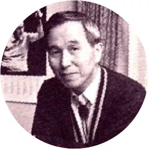 Yoshinao Nakada