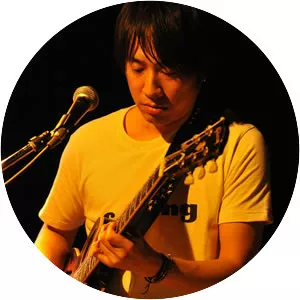 Yoshito Tanaka Musician - Guitarist