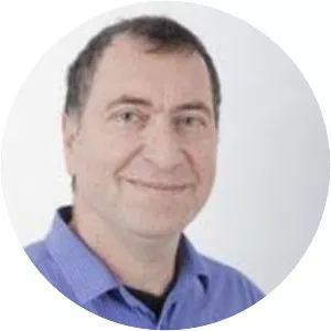 Yossi Azar photograph