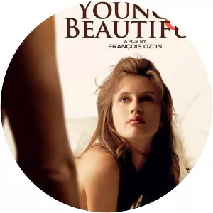 Young & Beautiful - 2013 ‧ Drama/Romance ‧ 1h 35m