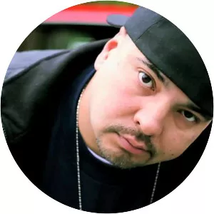 Young Ren - Musical artist