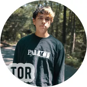 YOUNGFACE - Musical artist