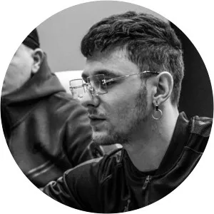 YoungNanoBaby - Musical artist