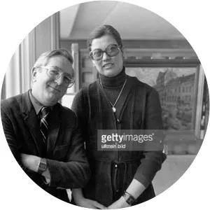 Ysabele Deighton photograph