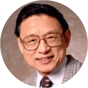 Yuen-Ron Shen - Chinese physicist