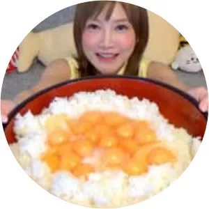 Yuka Kinoshita - Japanese YouTuber