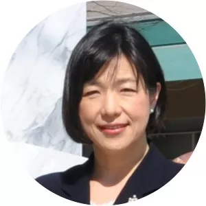 Yuka Tsuchiya - Author
