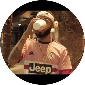 Yulian - Musical artist