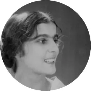 Yuliya Solntseva - Soviet actress