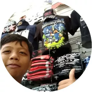 Yun Head - Musical artist