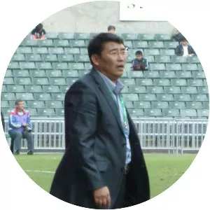 Yun Jong-su