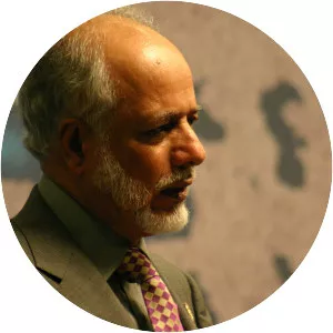 Yusuf bin Alawi bin Abdullah - Former Minister of Foreign Affairs of Oman