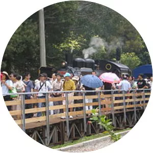 Yutengping railway station - 