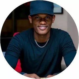 Yvan Buravan - Singer