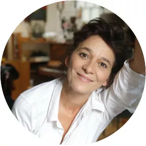 Yvette Caldas - Actress