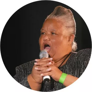 Yvette Glover - Savion Glover's mother