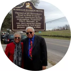 Yvette Marsalis - Ellis Marsalis Jr.'s sister