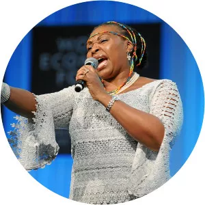 Yvonne Chaka Chaka