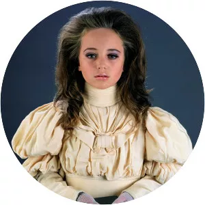 Yvonne Todd - New Zealand photographer