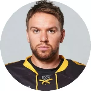 Zach Boychuk - Ice hockey centre